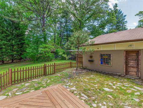 98 Ducker Road Arden NC 28704