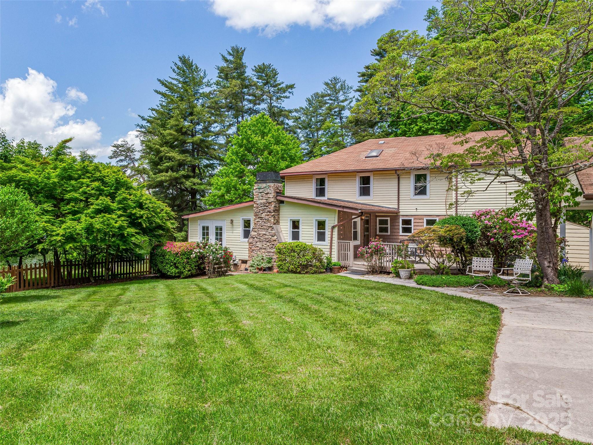 98 Ducker Road Arden NC 28704