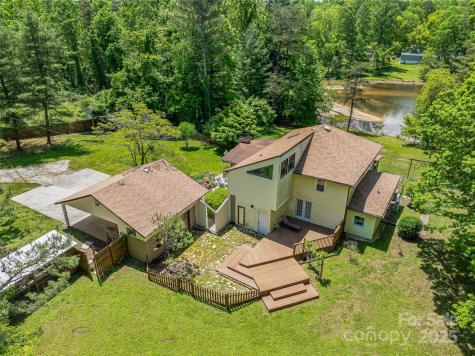 98 Ducker Road Arden NC 28704