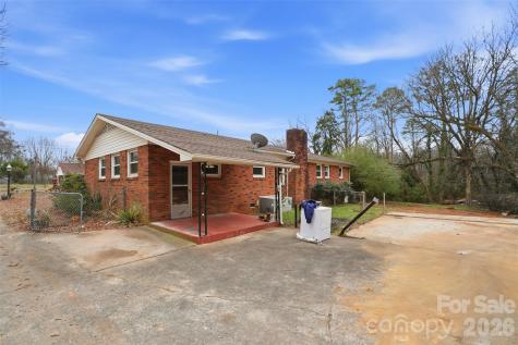 3029 Cresthill Drive Charlotte NC 28212