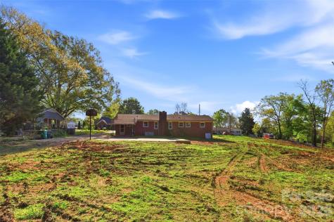 3029 Cresthill Drive Charlotte NC 28212