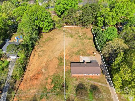 3029 Cresthill Drive Charlotte NC 28212