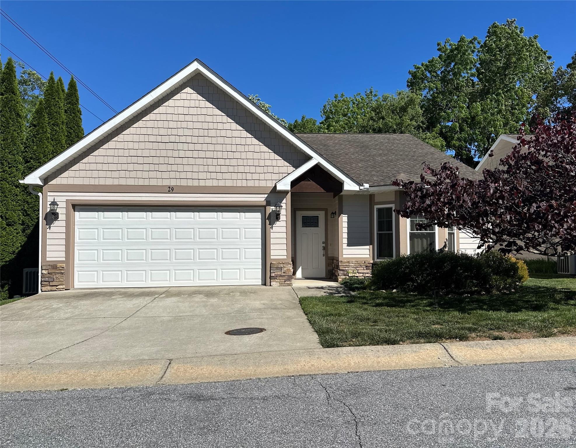 29 Kaylor Drive Arden NC 28704