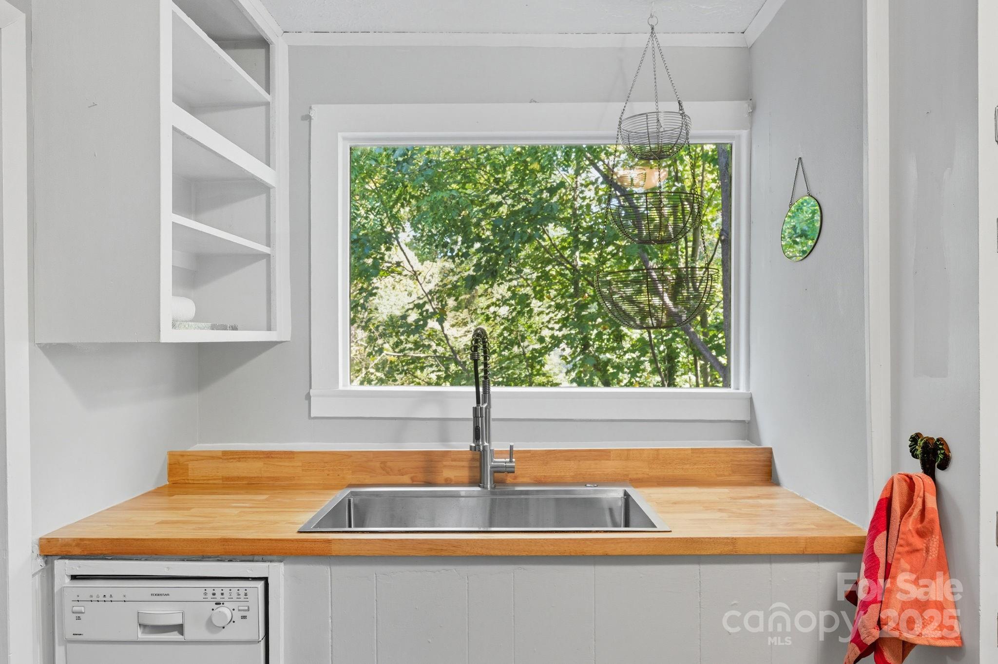 23 Shadowlawn Drive Asheville NC 28806