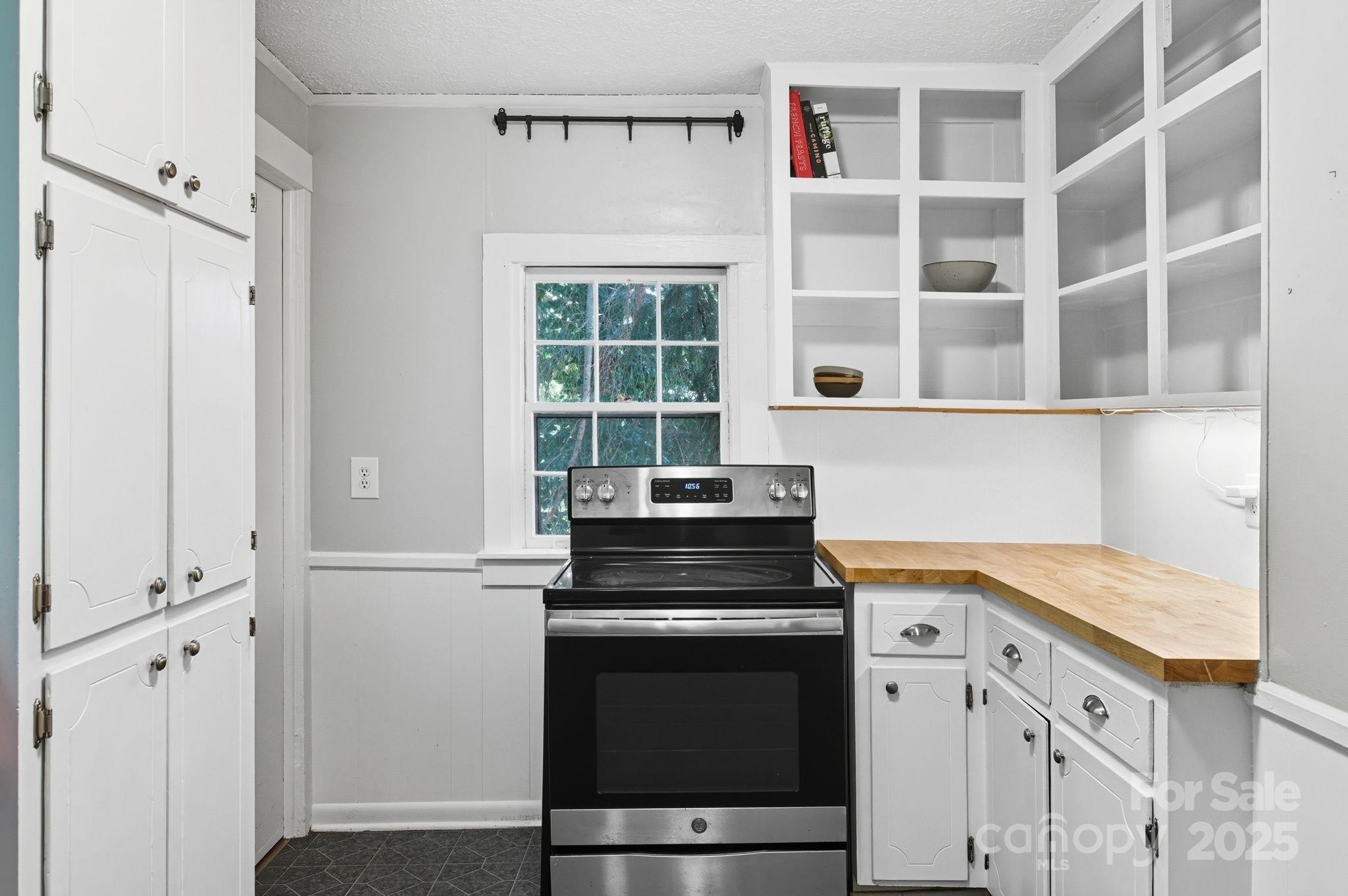 23 Shadowlawn Drive Asheville NC 28806