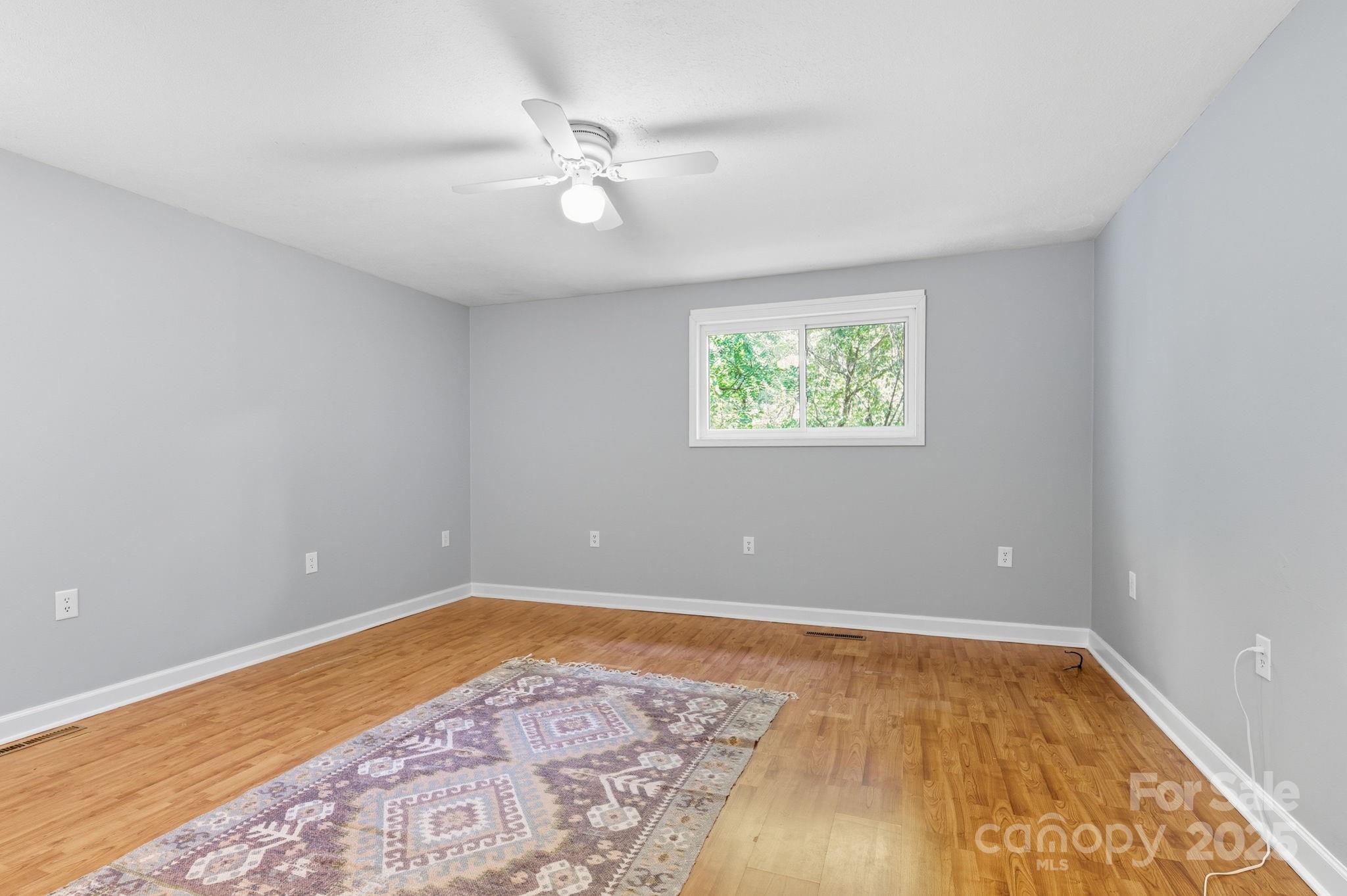 23 Shadowlawn Drive Asheville NC 28806