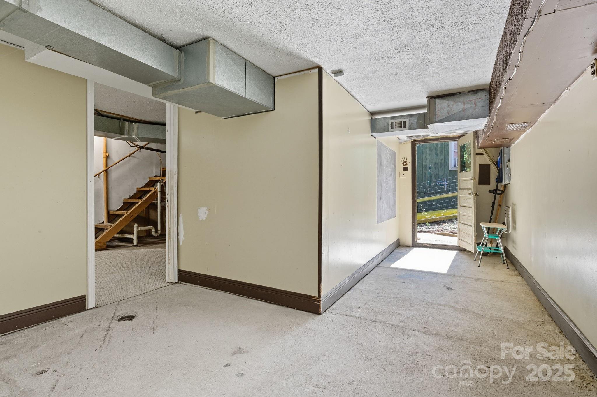 23 Shadowlawn Drive Asheville NC 28806