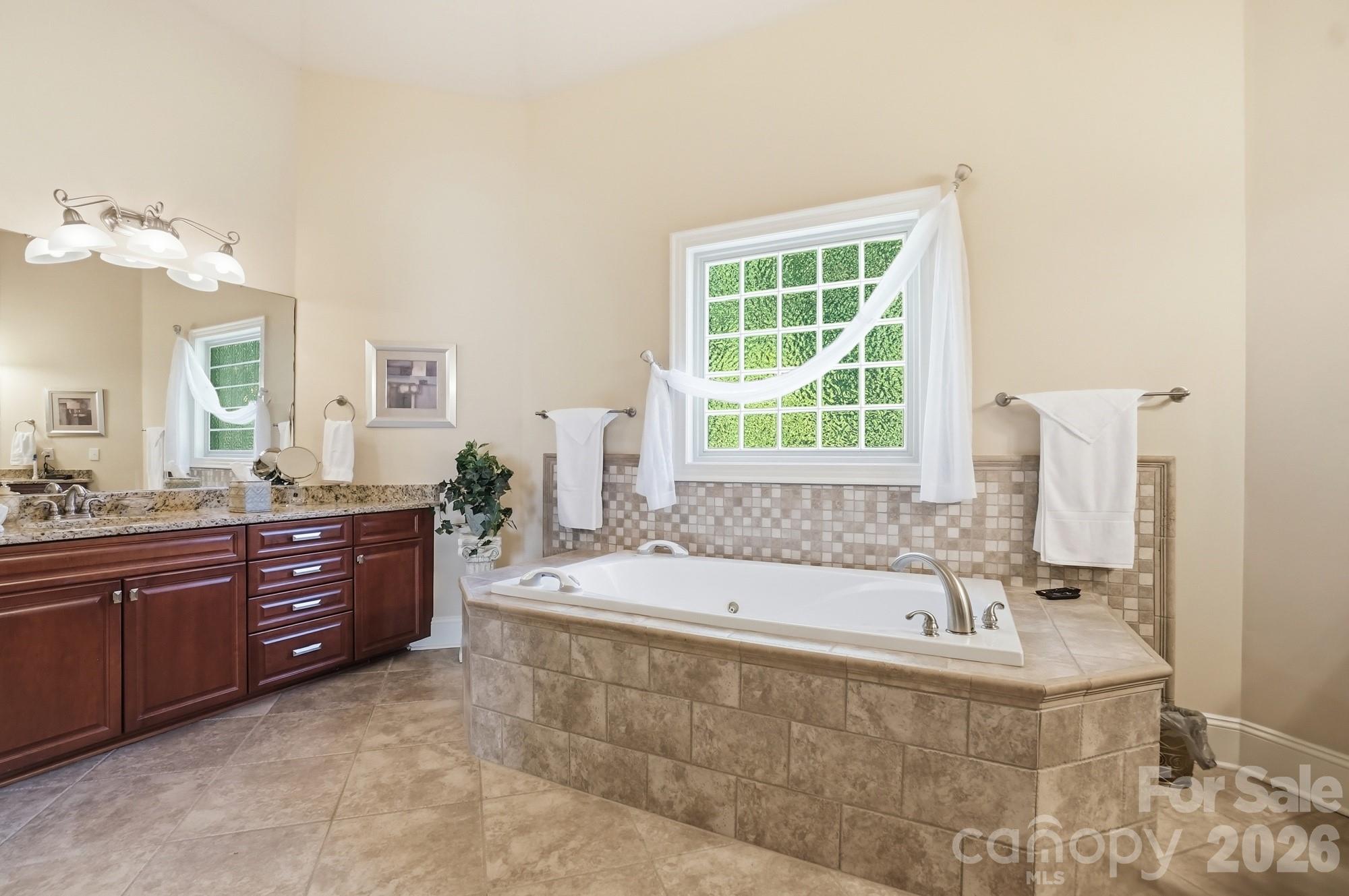11855 Churchfield Lane Charlotte NC 28277