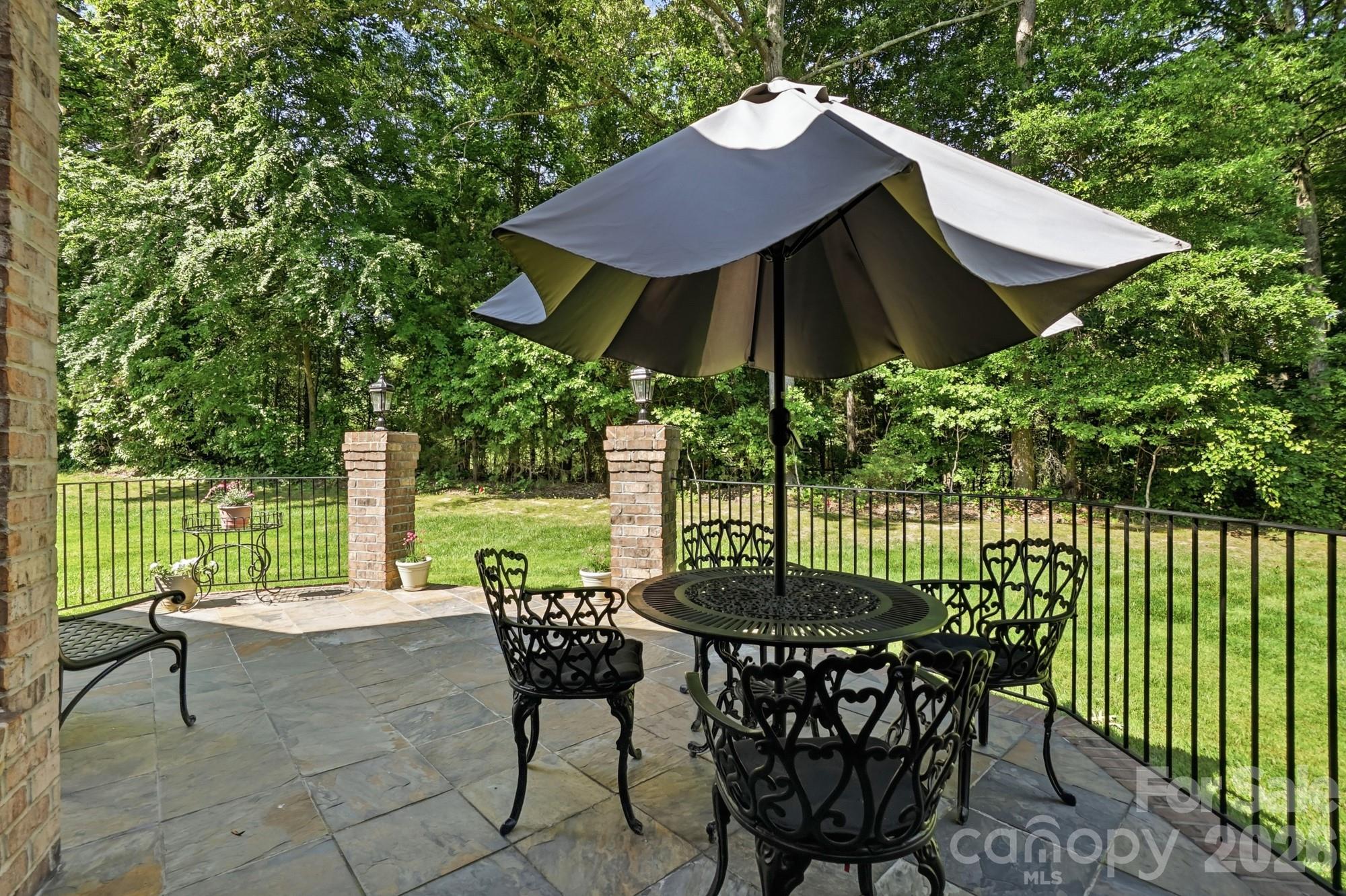 11855 Churchfield Lane Charlotte NC 28277