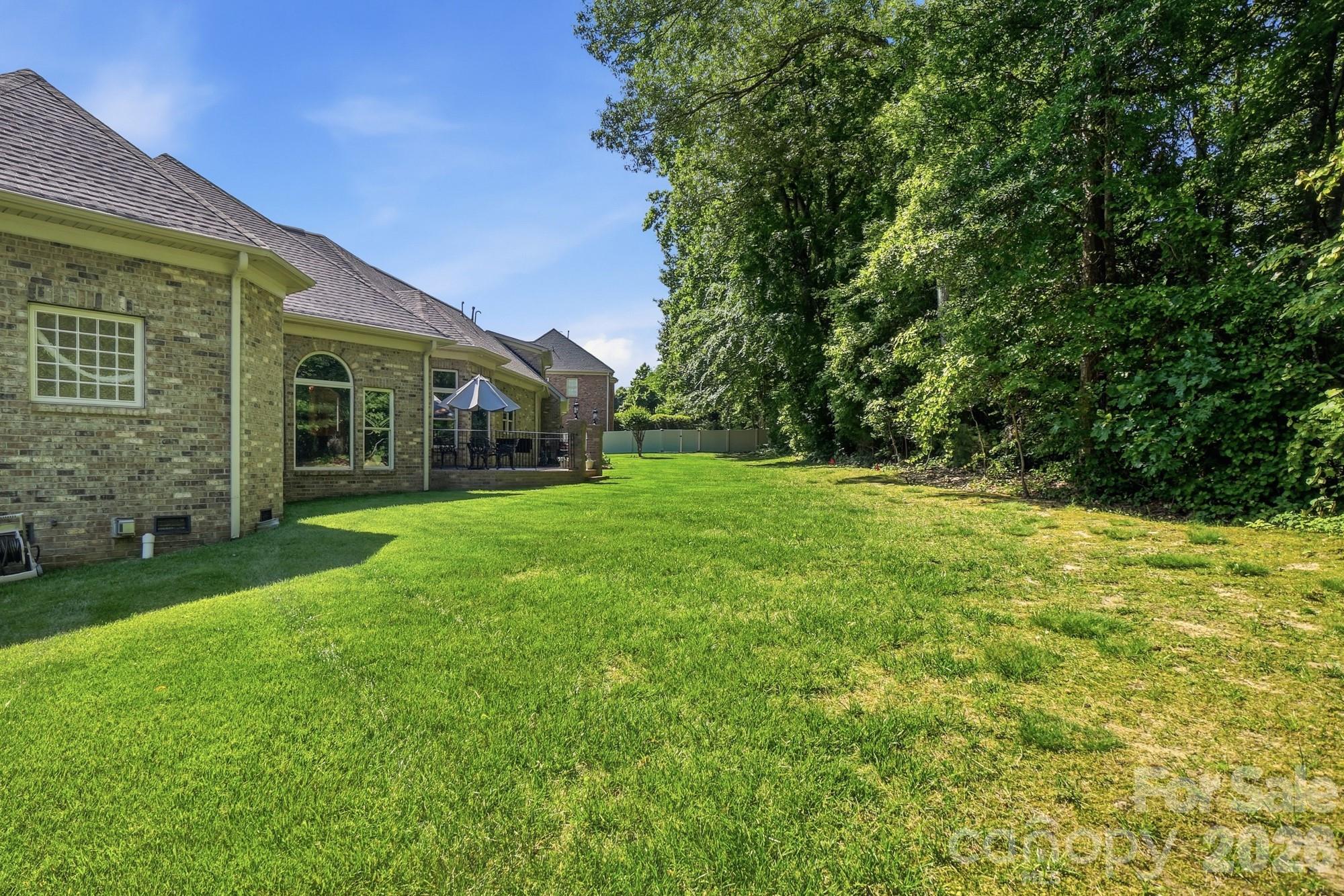 11855 Churchfield Lane Charlotte NC 28277