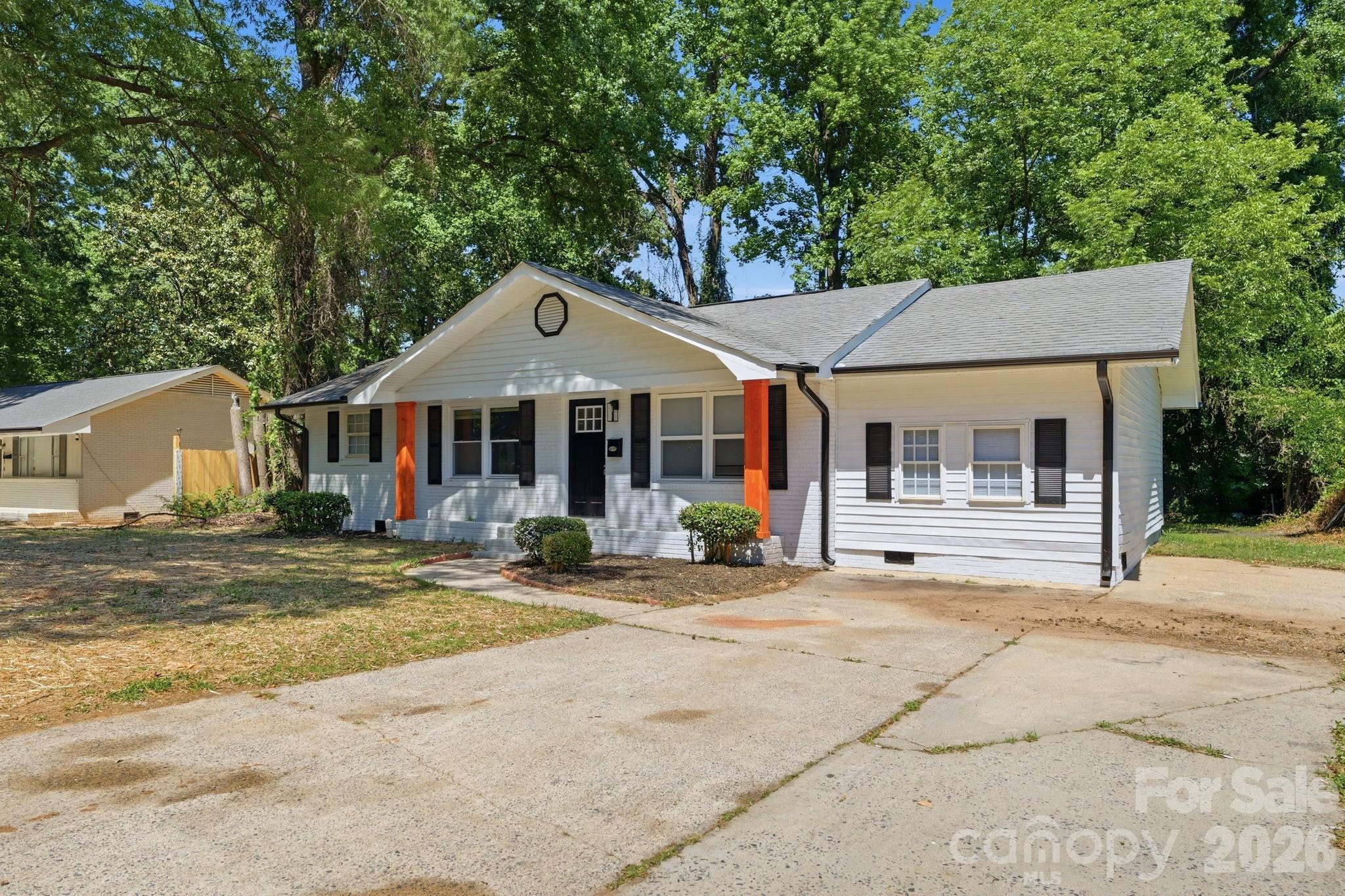 810 Echo Glen Road Charlotte NC 28213