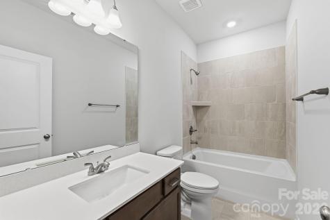 6213 Kimball Court Charlotte NC 28216