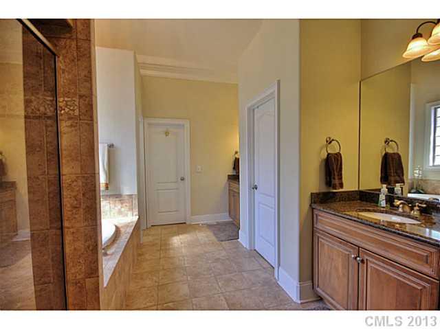 177 Freshwater Lane Mooresville NC 28117