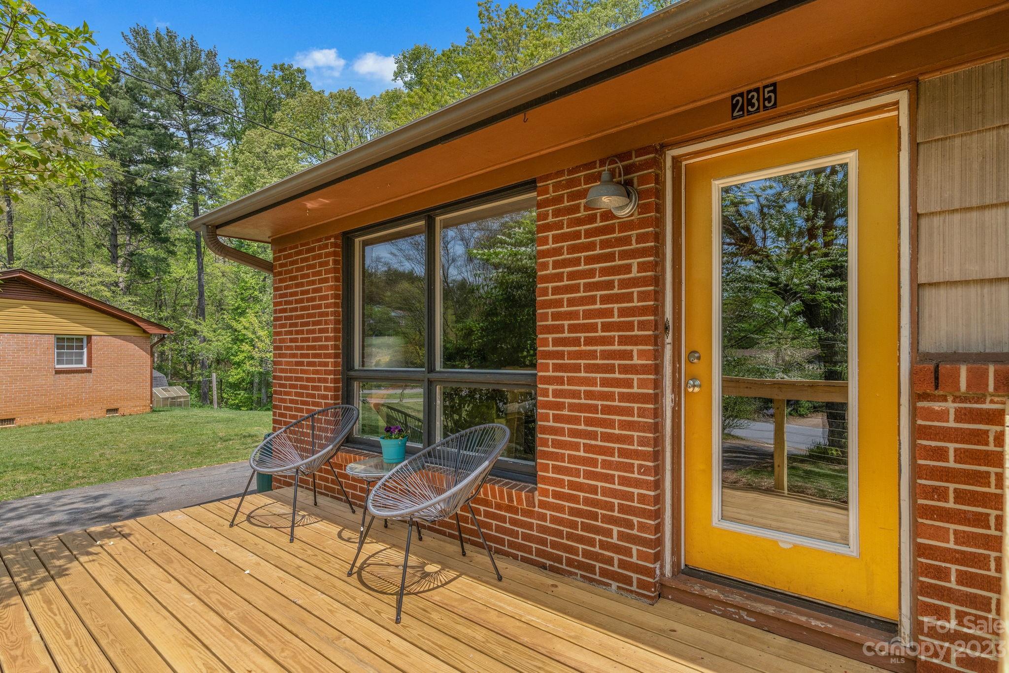 235 Richmond Hill Drive Asheville NC 28806