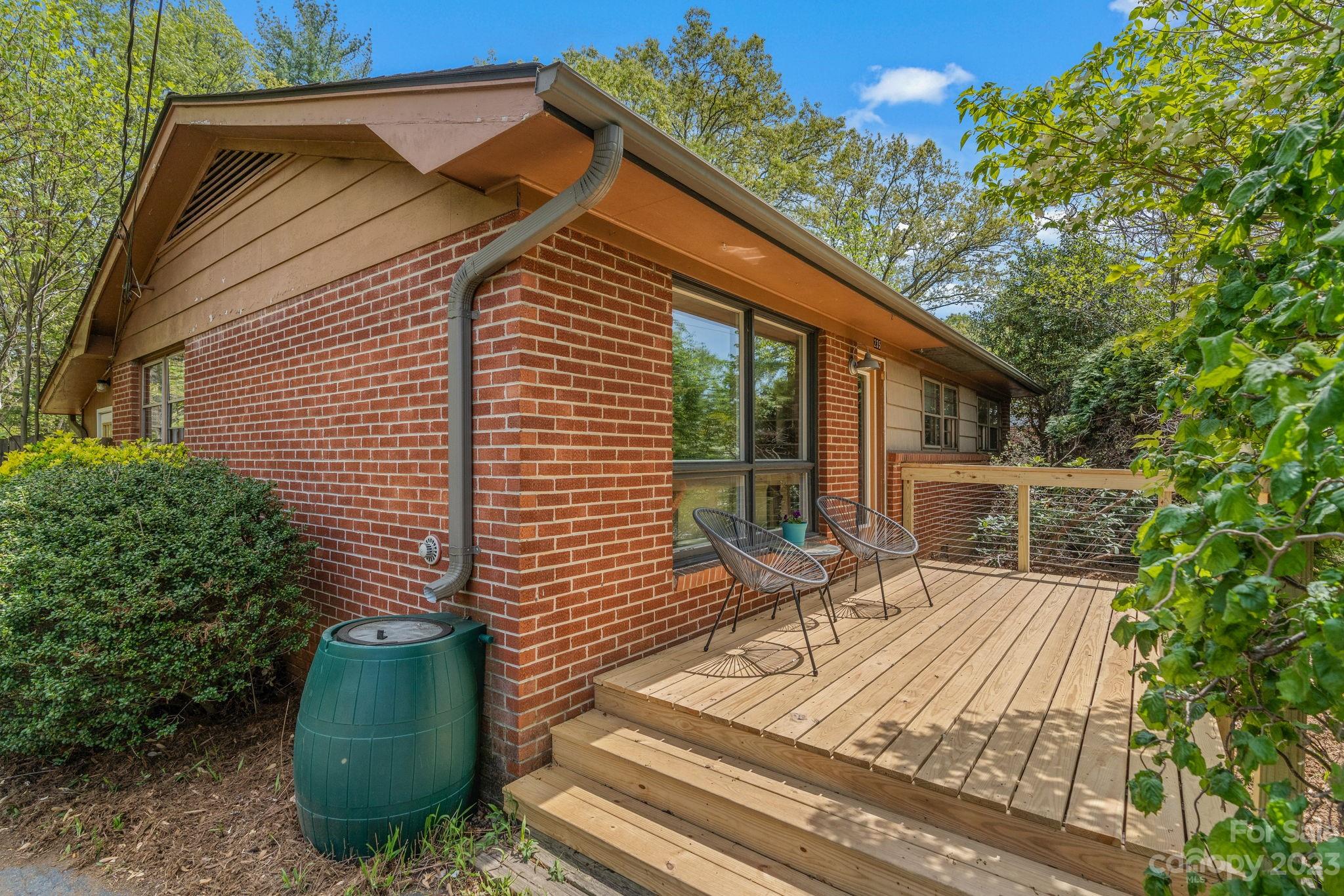 235 Richmond Hill Drive Asheville NC 28806