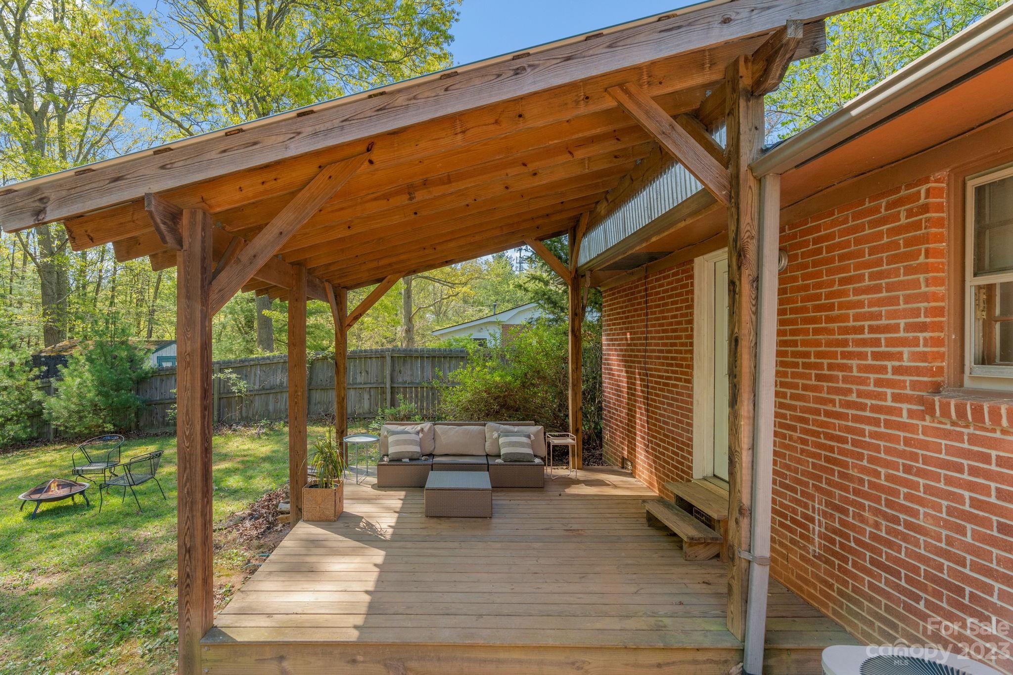 235 Richmond Hill Drive Asheville NC 28806
