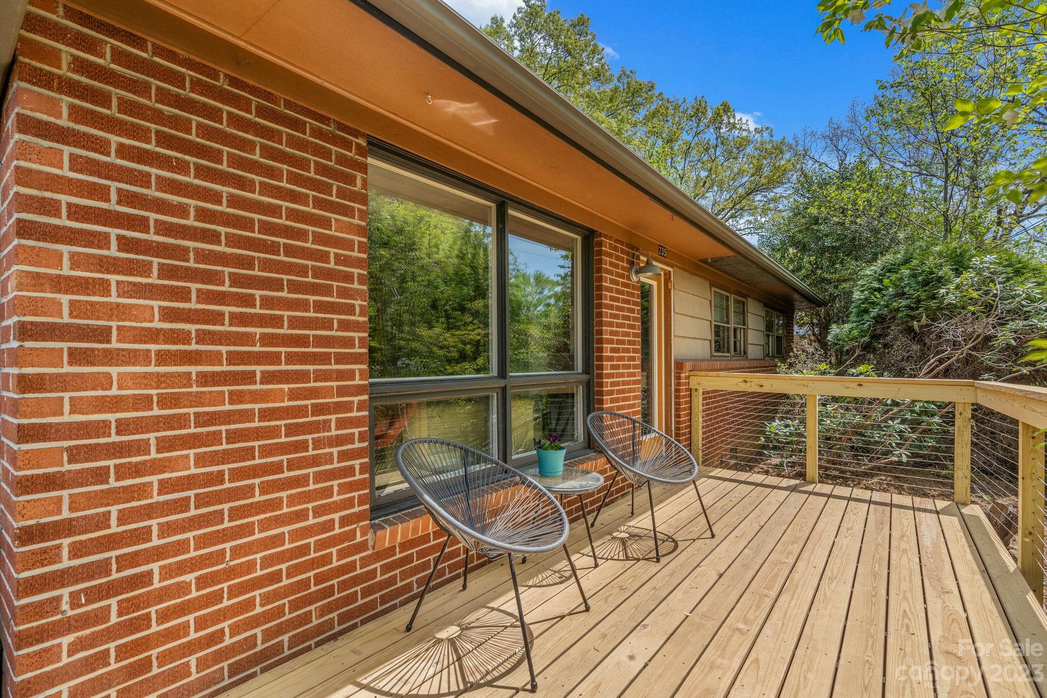 235 Richmond Hill Drive Asheville NC 28806