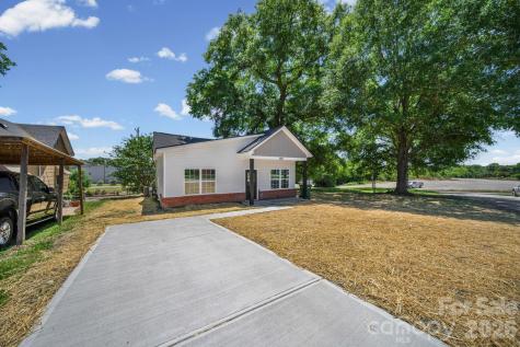 468 Elm Street Lancaster SC 29720