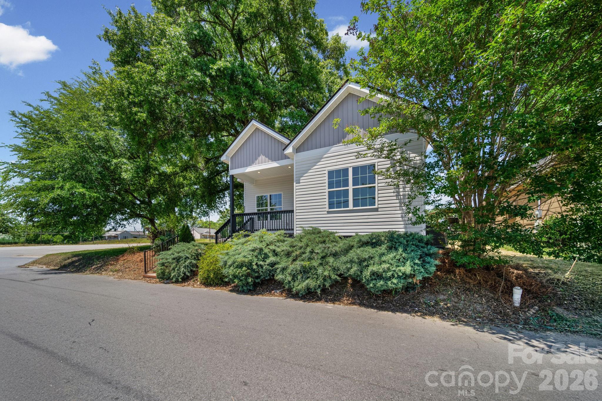 468 Elm Street Lancaster SC 29720
