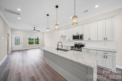 468 Elm Street Lancaster SC 29720