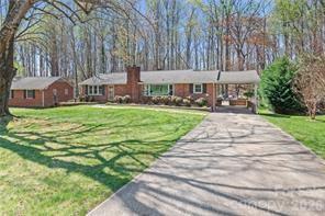 6313 Arden Circle Clemmons NC 27012