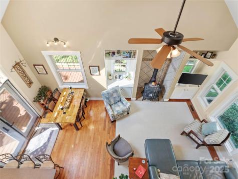97 Gordon Lane Burnsville NC 28714