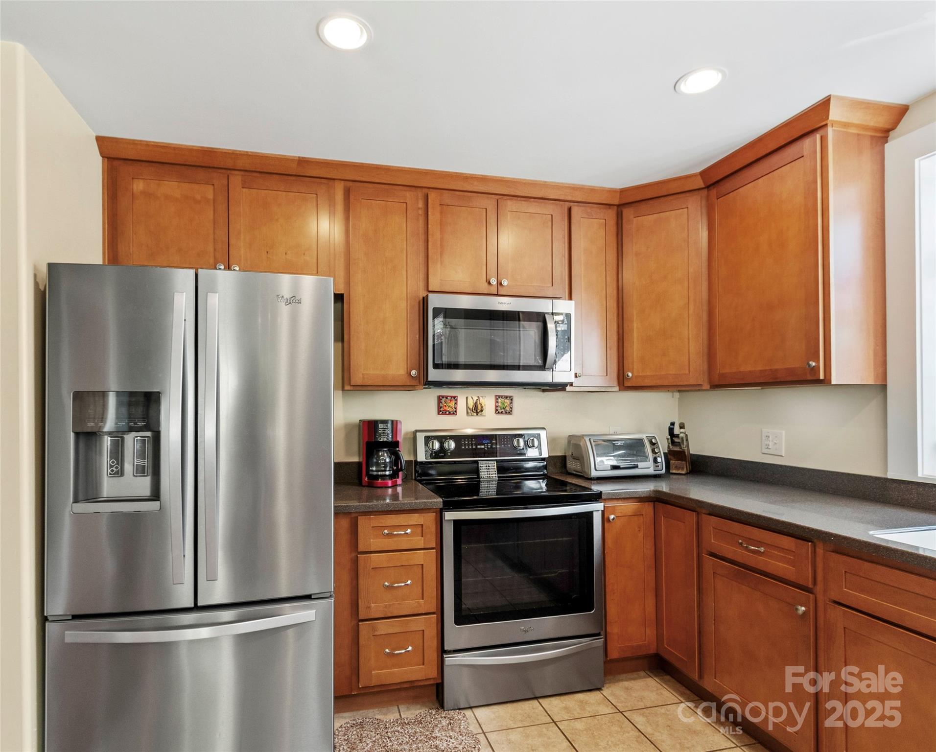 97 Gordon Lane Burnsville NC 28714