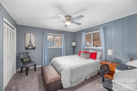3415 Conleys Creek Road Whittier NC 28789