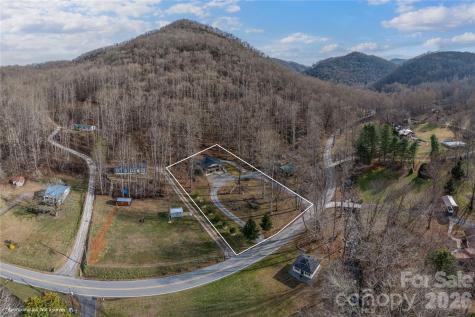 3415 Conleys Creek Road Whittier NC 28789