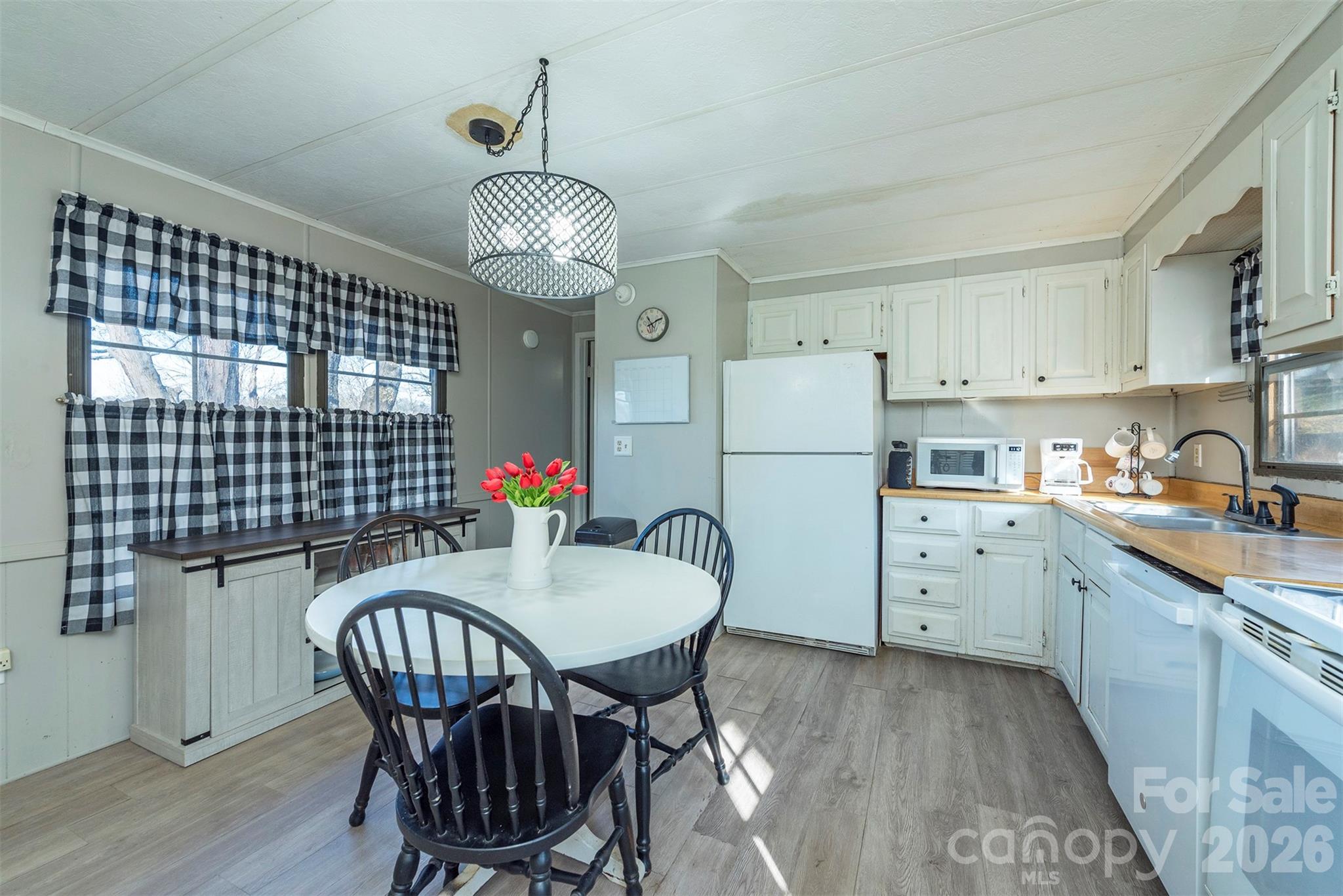 29 Moore Street Asheville NC 28804