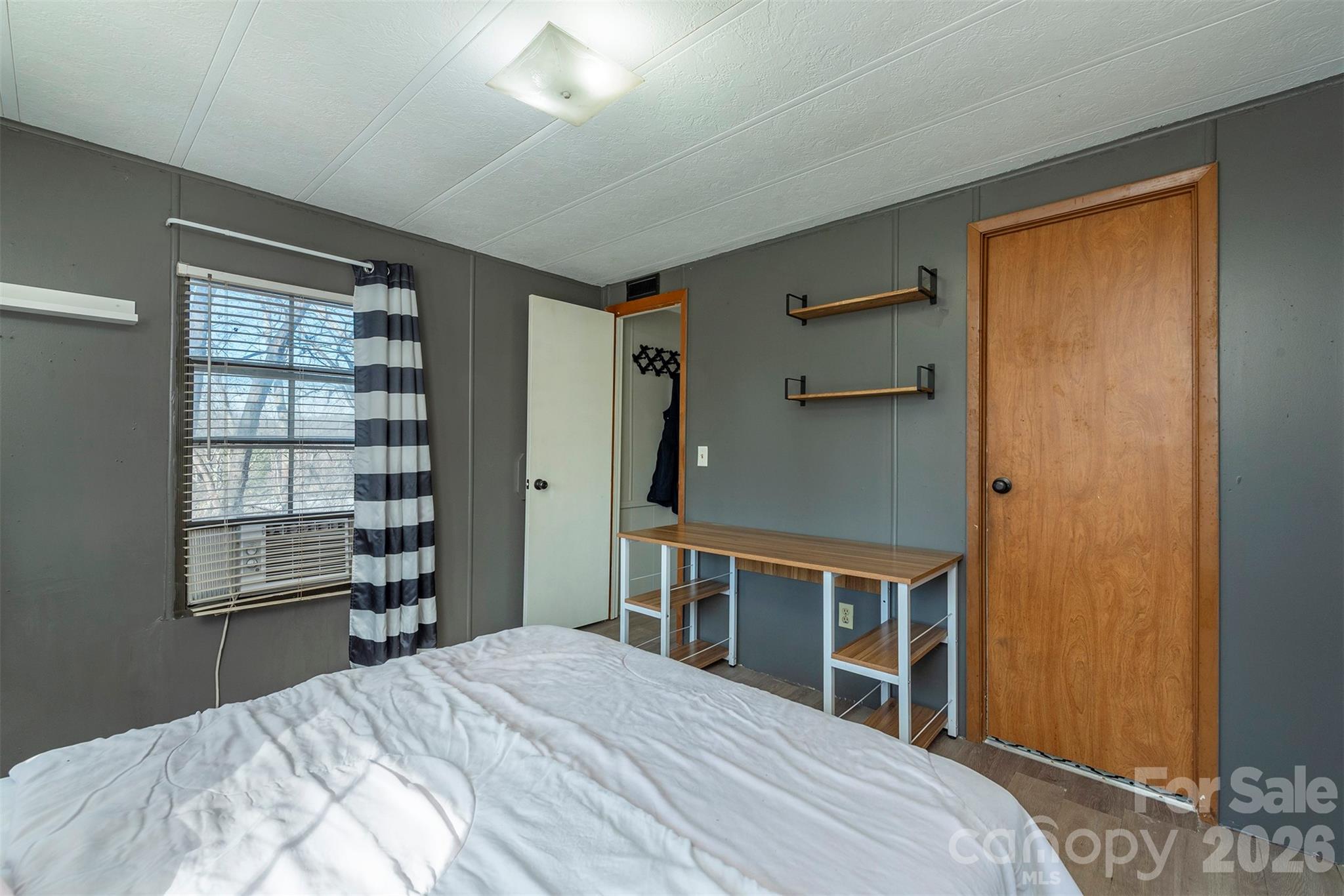 29 Moore Street Asheville NC 28804