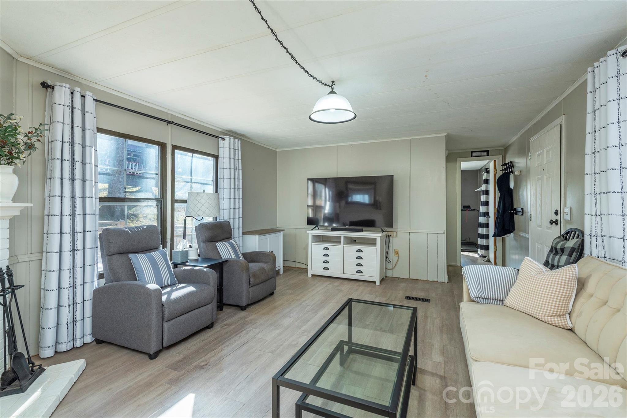 29 Moore Street Asheville NC 28804