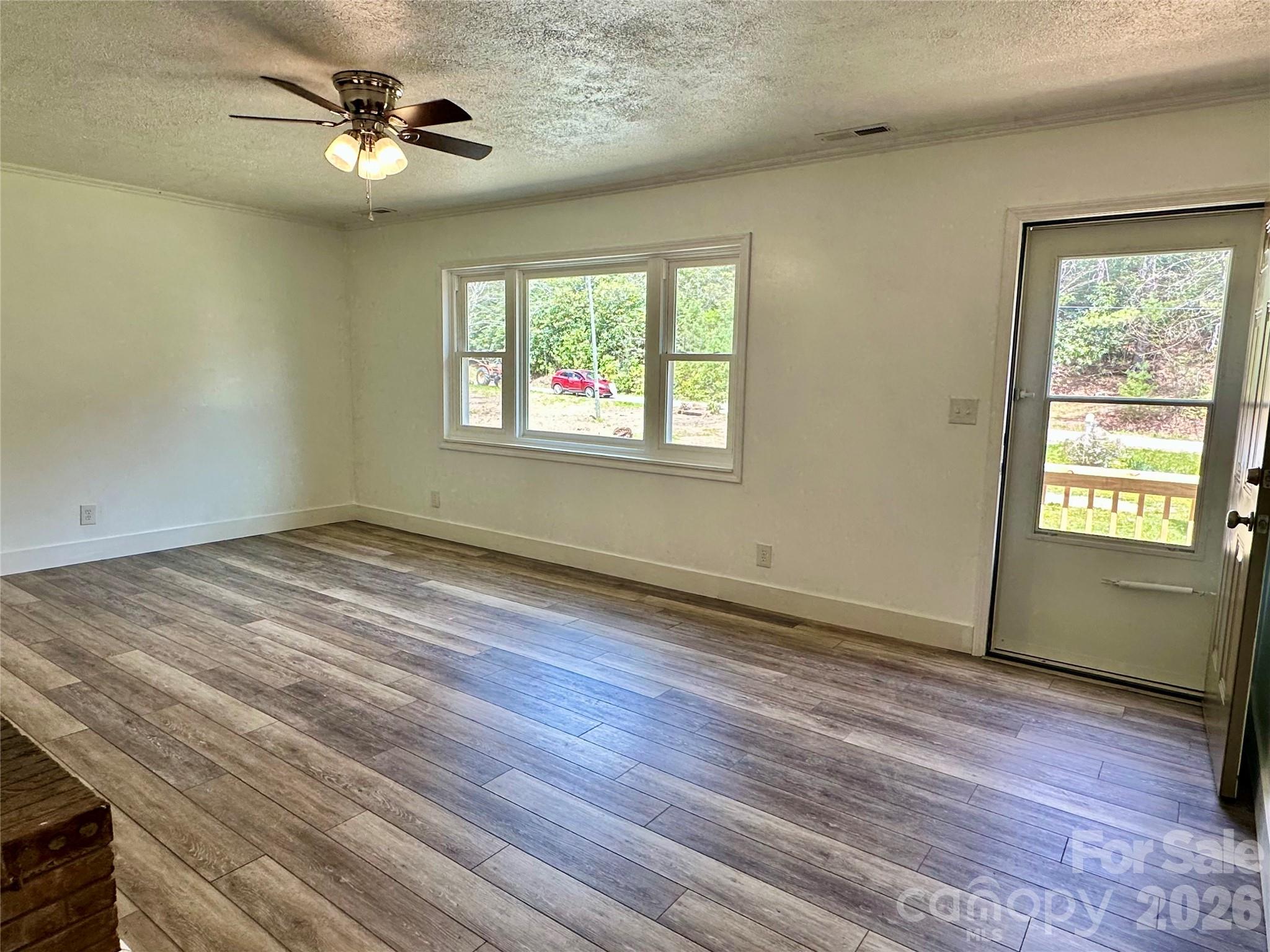 8855 Bugger Hollow Road Newland NC 28657