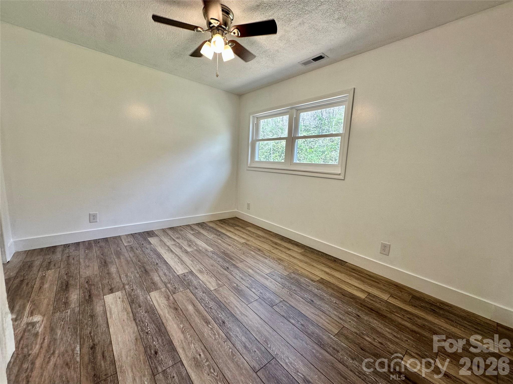 8855 Bugger Hollow Road Newland NC 28657