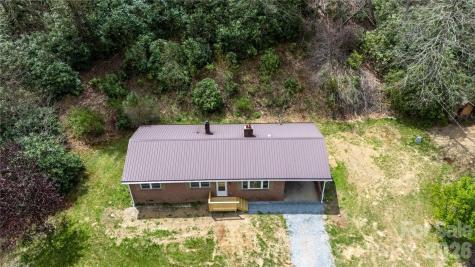 8855 Bugger Hollow Road Newland NC 28657