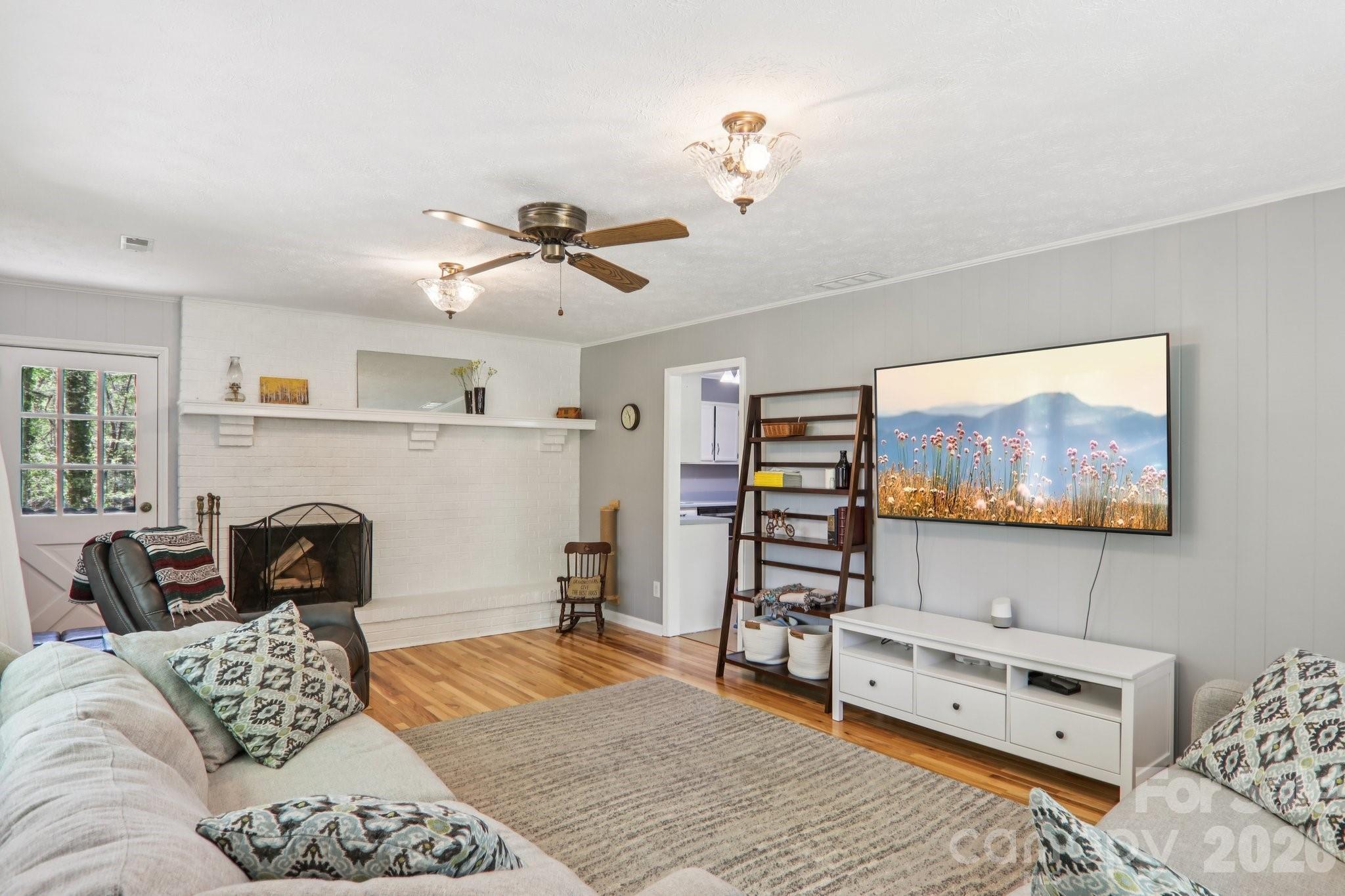 45 Crosswick Lane Hendersonville NC 28739