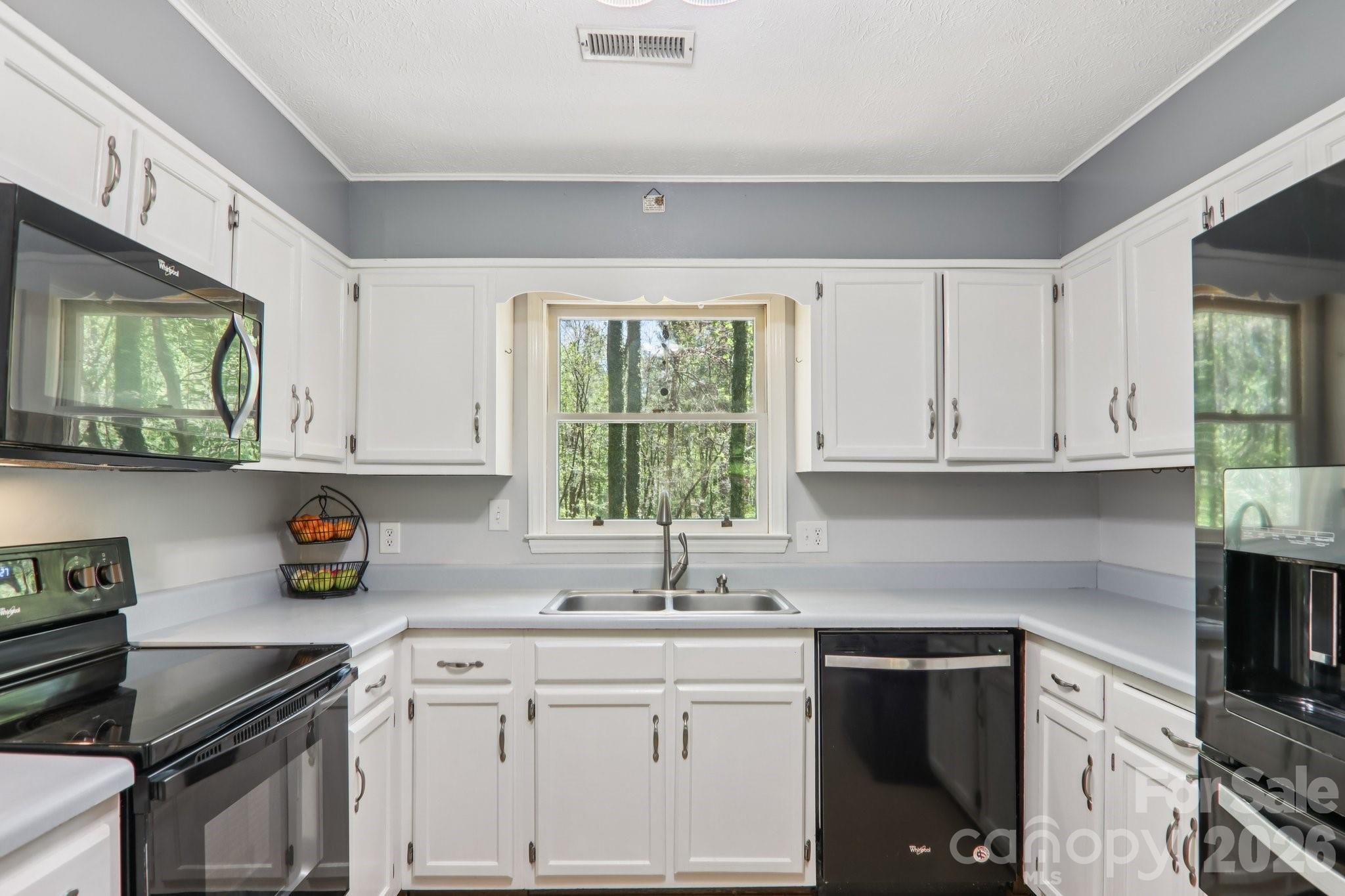 45 Crosswick Lane Hendersonville NC 28739