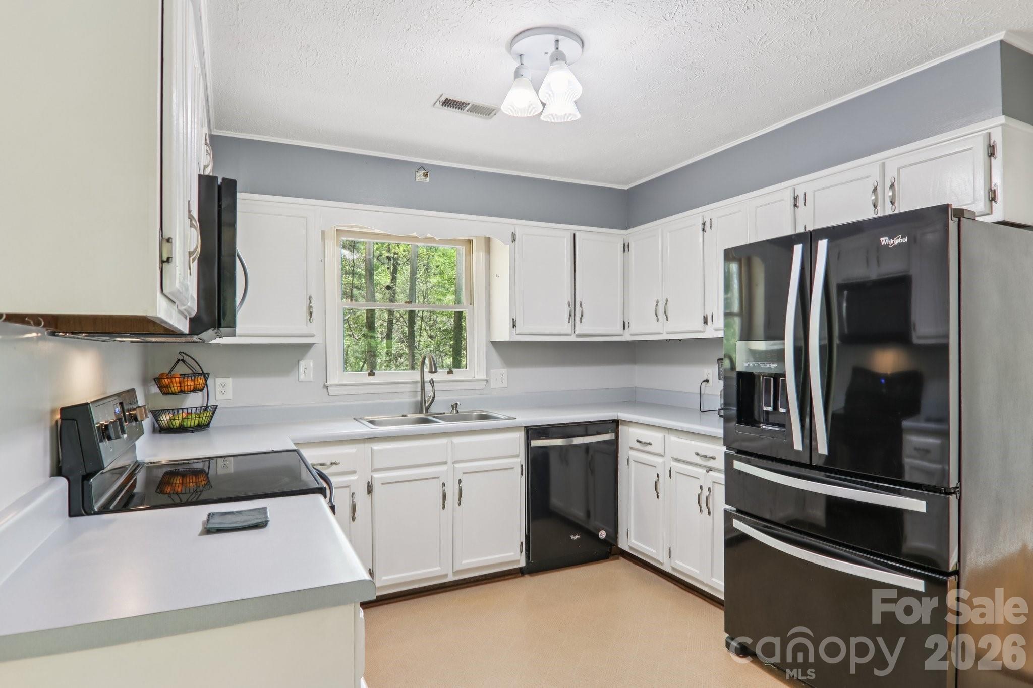 45 Crosswick Lane Hendersonville NC 28739