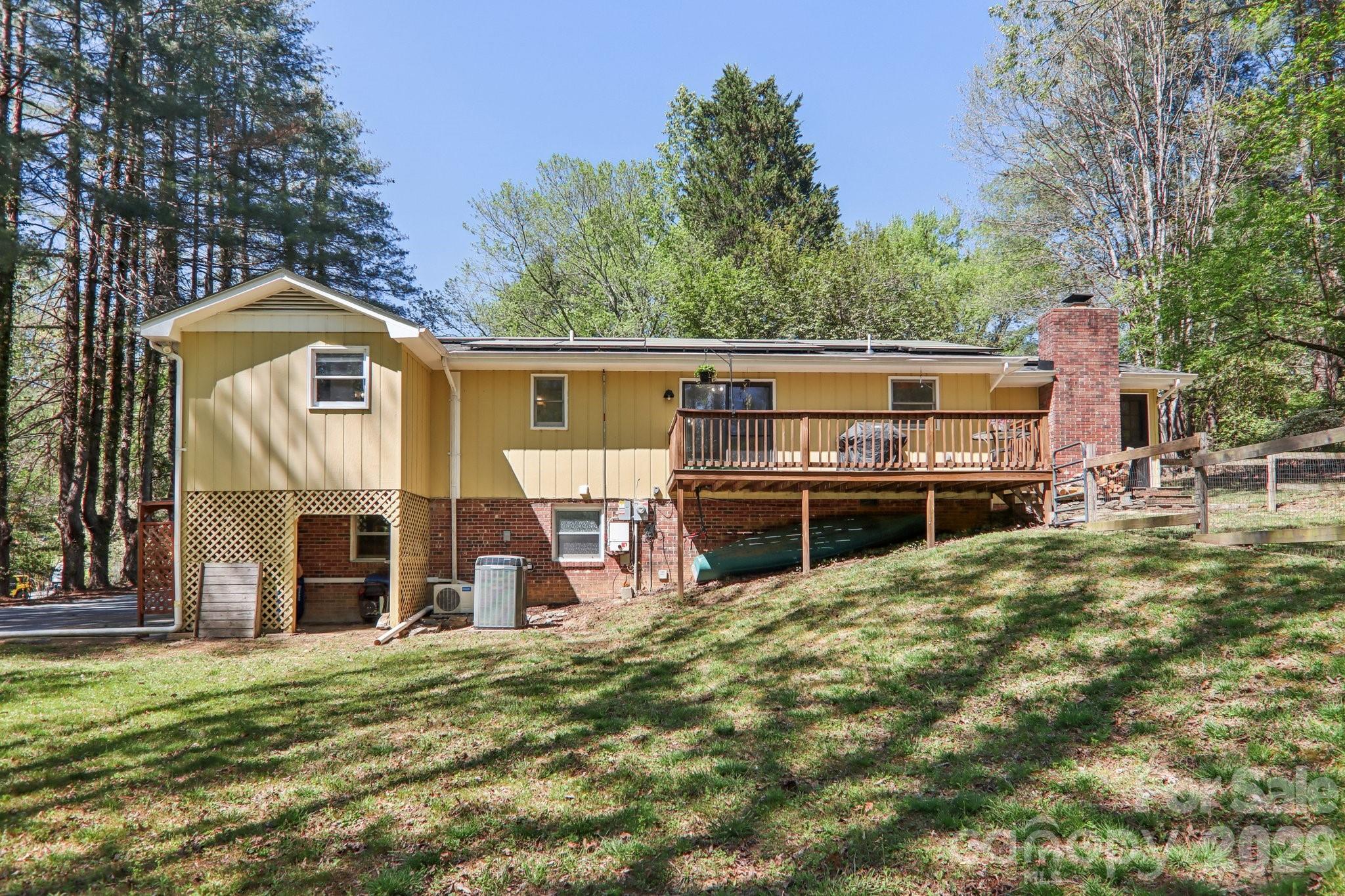 45 Crosswick Lane Hendersonville NC 28739