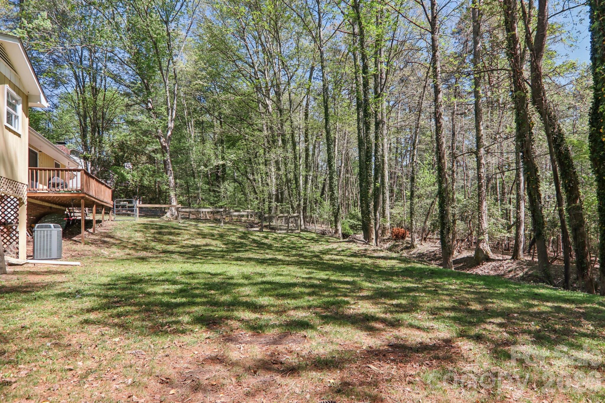 45 Crosswick Lane Hendersonville NC 28739