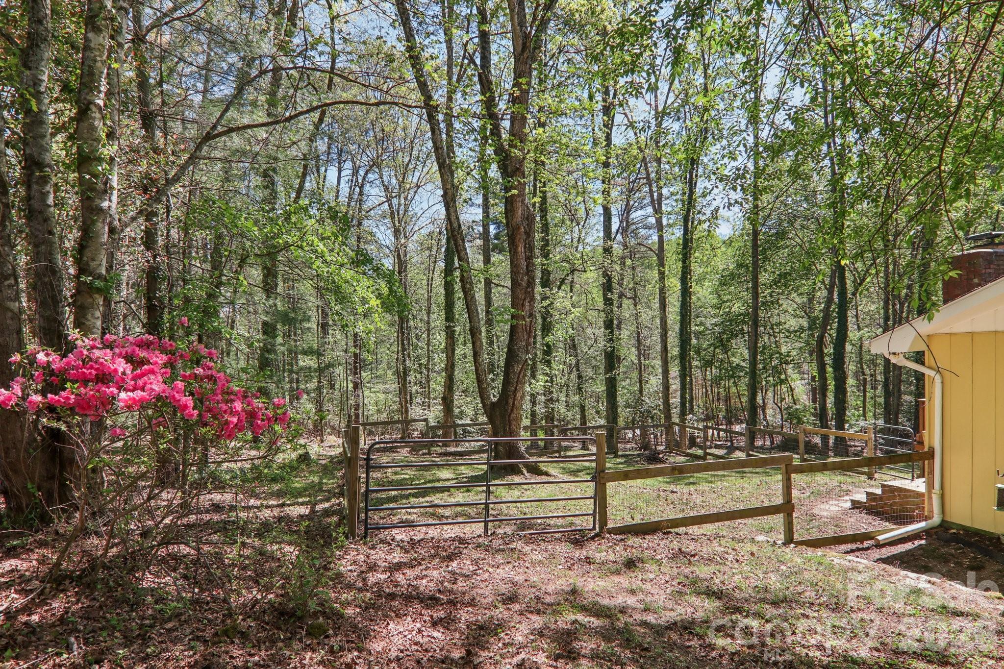 45 Crosswick Lane Hendersonville NC 28739