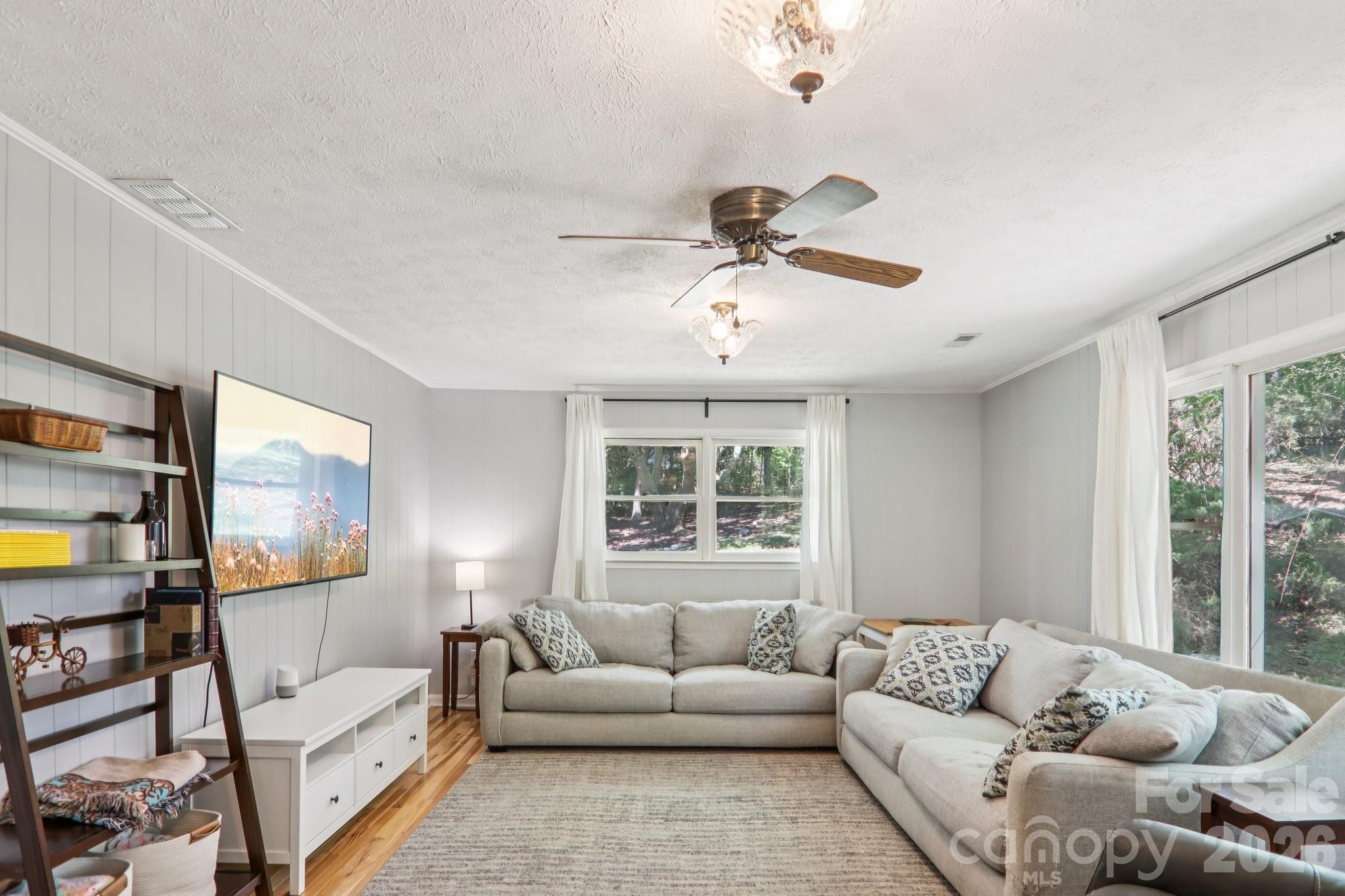 45 Crosswick Lane Hendersonville NC 28739
