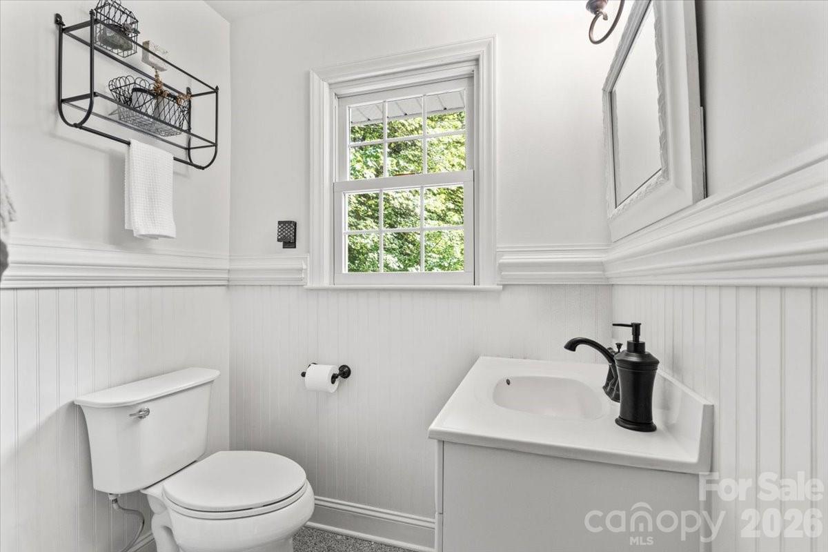 1745 Wensley Drive Charlotte NC 28210
