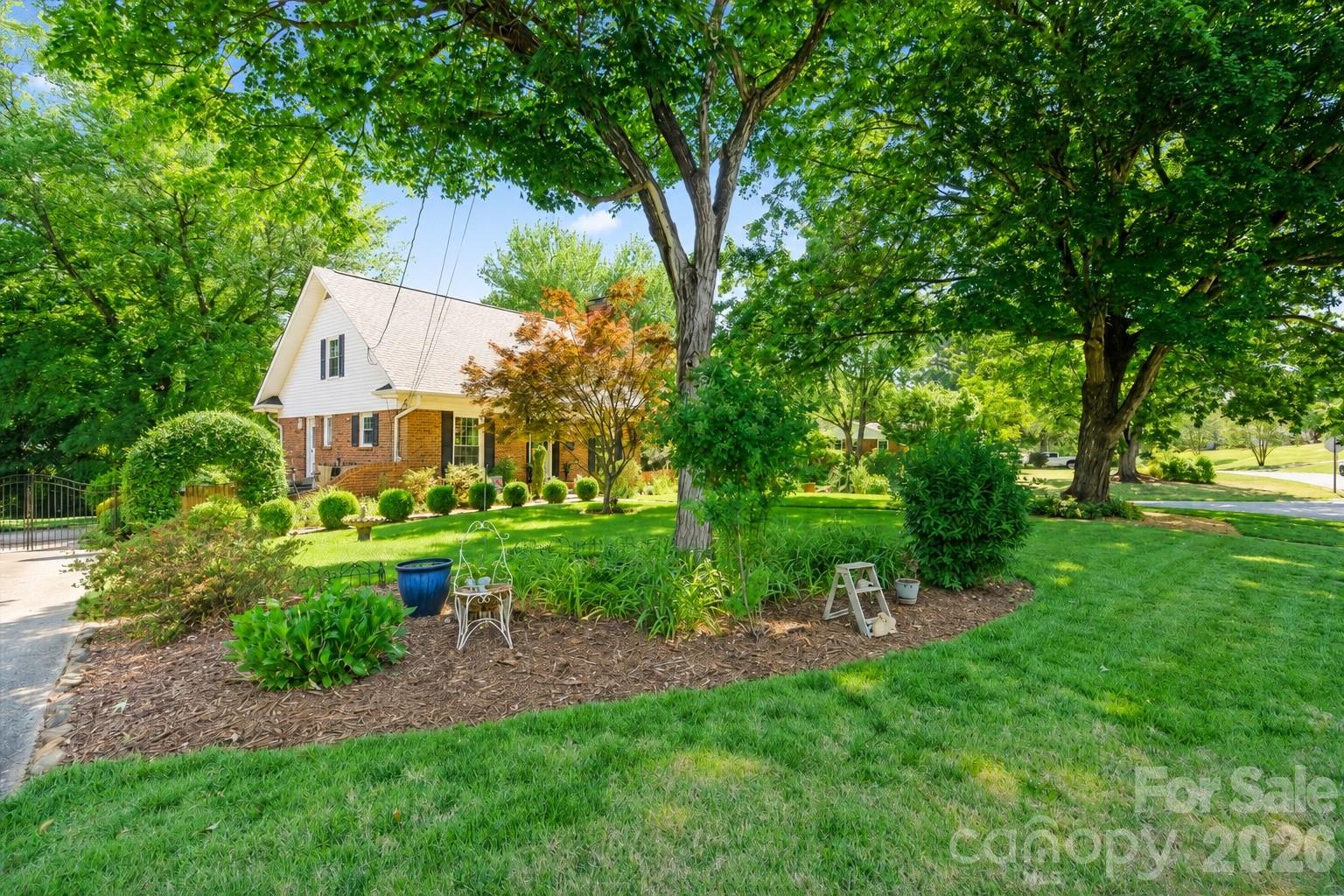 1745 Wensley Drive Charlotte NC 28210
