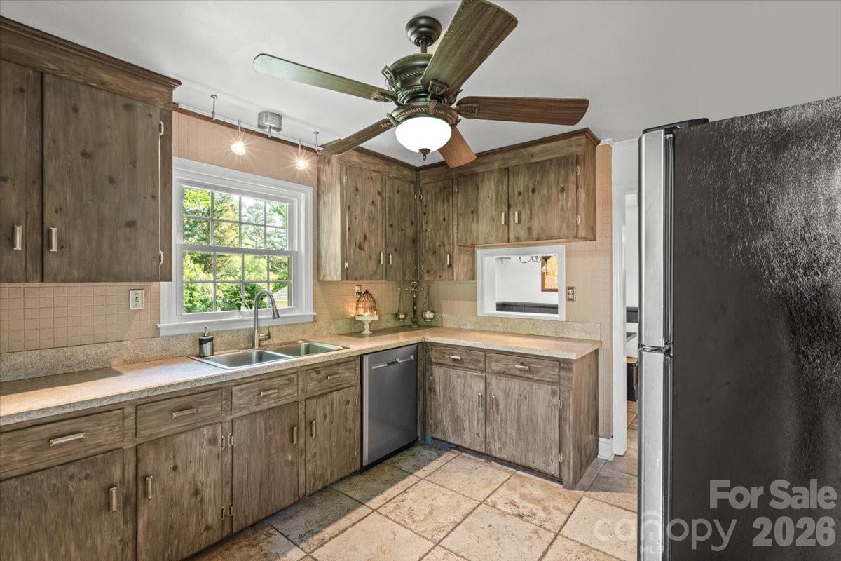 1745 Wensley Drive Charlotte NC 28210