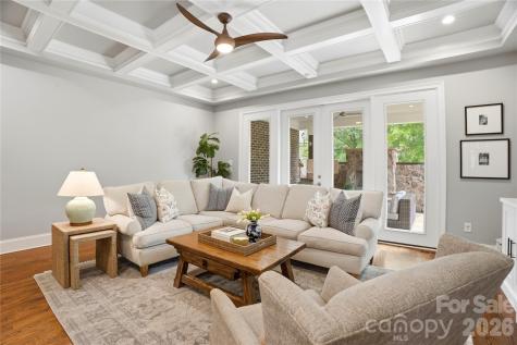 7303 Sheffingdell Drive Charlotte NC 28226