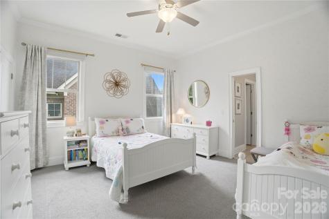 7303 Sheffingdell Drive Charlotte NC 28226