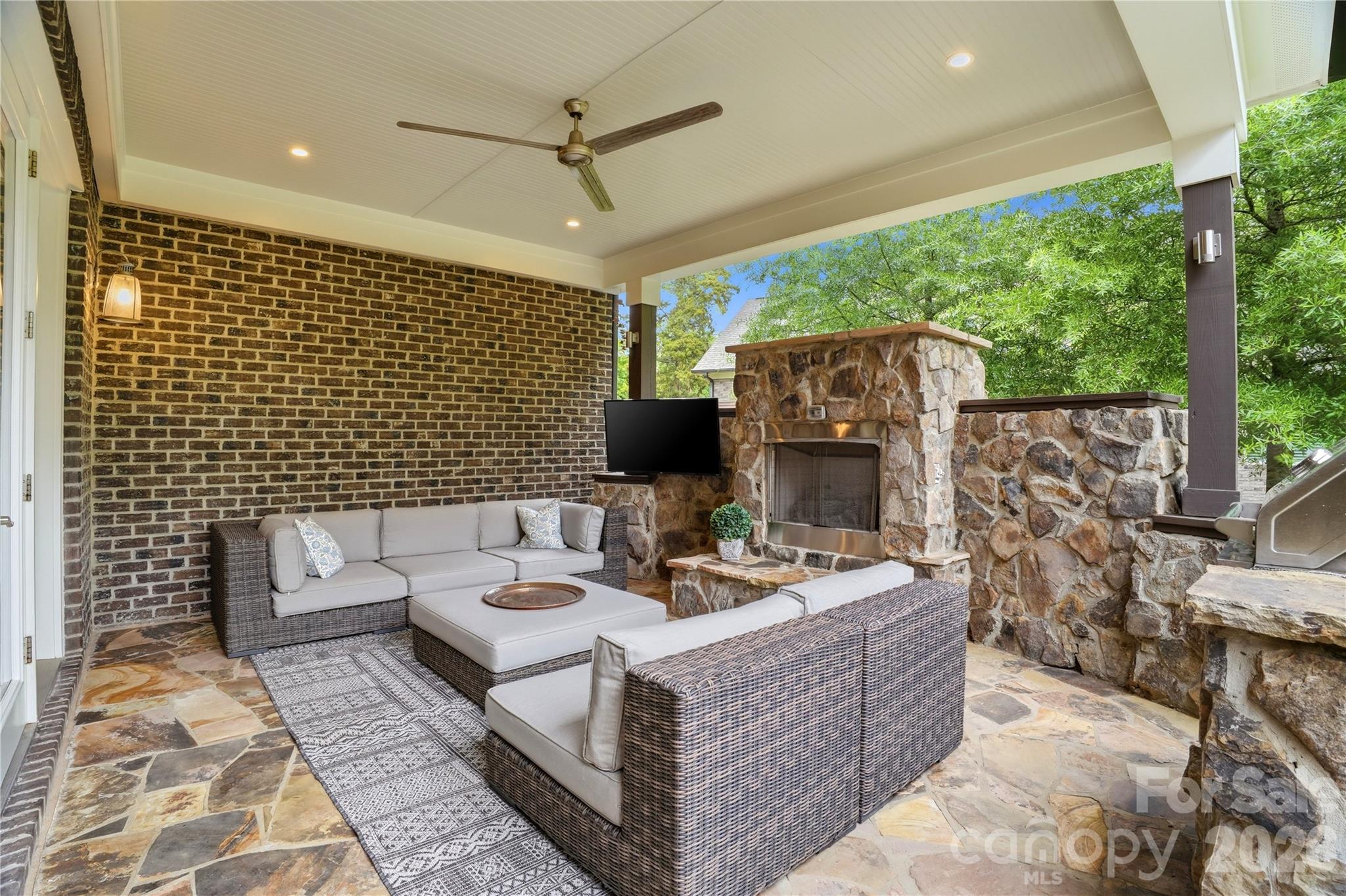 7303 Sheffingdell Drive Charlotte NC 28226