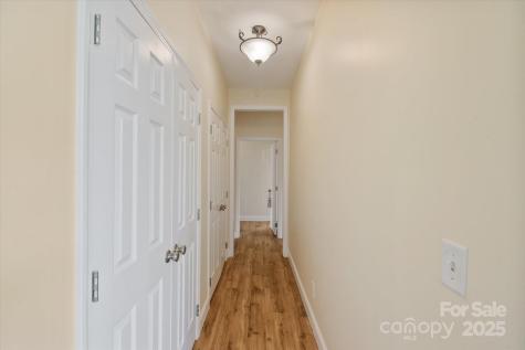 30 Linn Garden Lane Swannanoa NC 28778