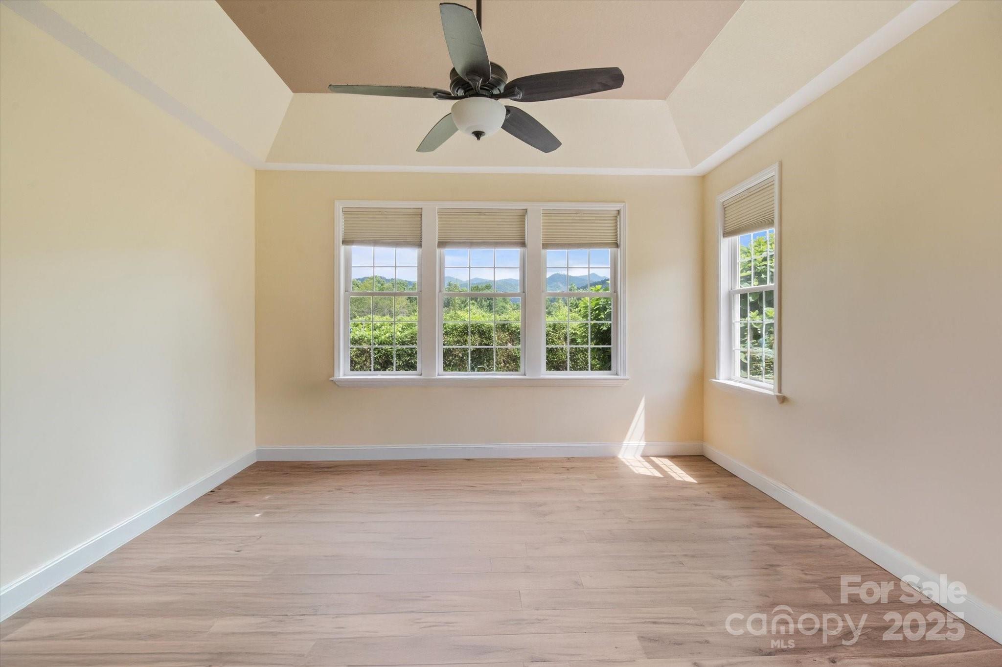 30 Linn Garden Lane Swannanoa NC 28778